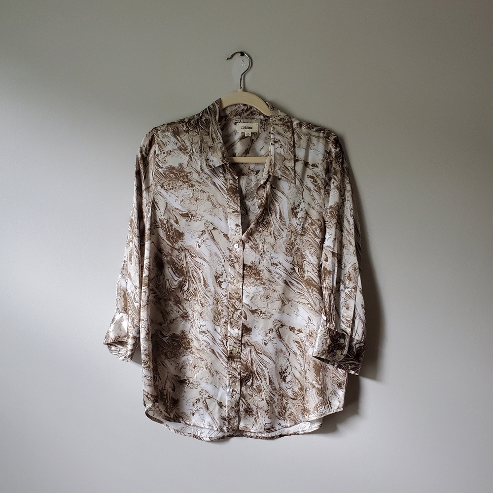 L'AGENCE | Cream Marble Swirl Silk Dani Blouse | L